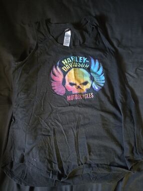 Harley-Davidson Black Tank with Rainbow Skull and Wing Logo